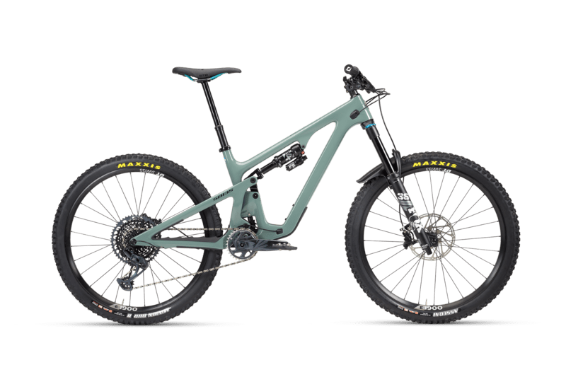 Yeti SB135 Featured Image