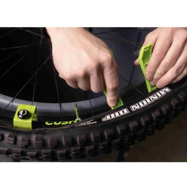CushCore Bead Bro Tire Lever Tool - Image 2