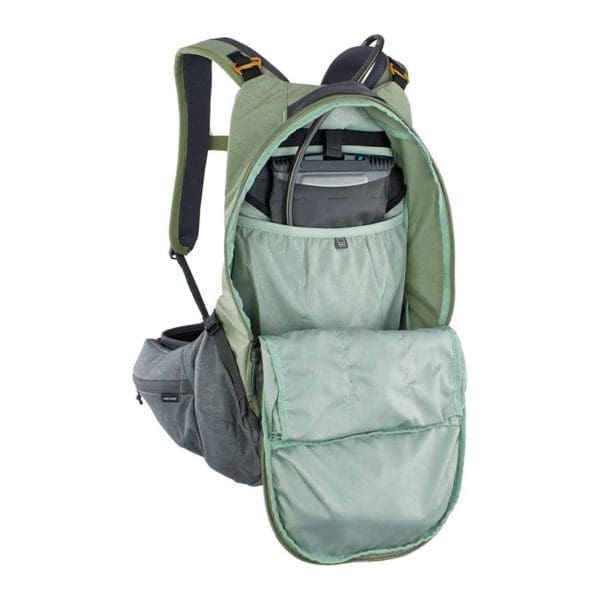 Evoc Trail Pro 16L Backpack - Image 5