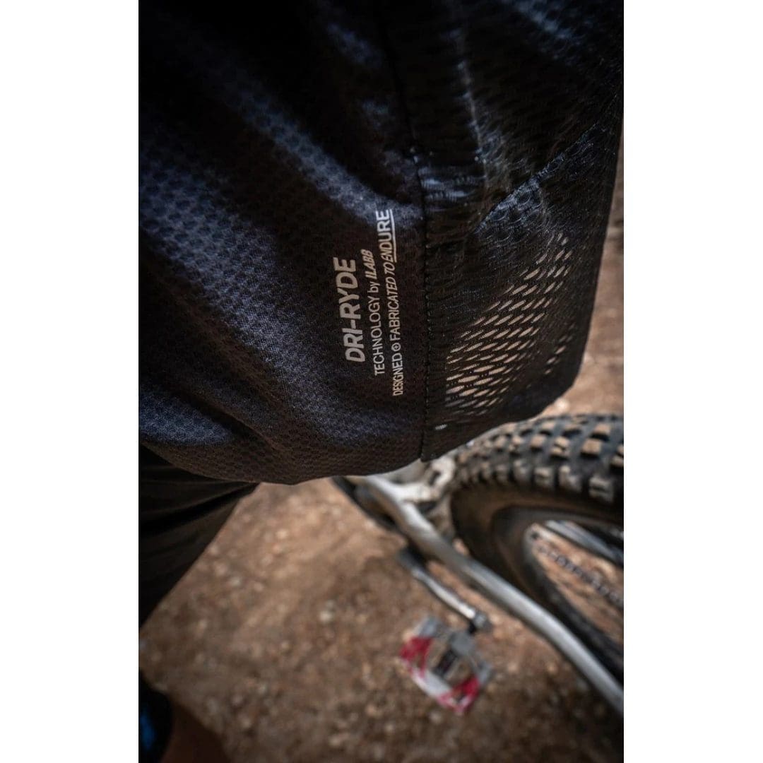 ilabb Mens Traverse Capsize Long Sleeve Jersey - Image 3